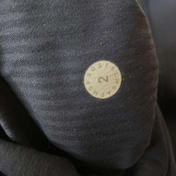 Lululemon street to studio pant II navy size 2 - Picture 8 of 8